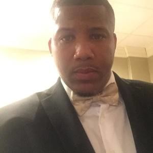 Meet your Posher, Kenneth